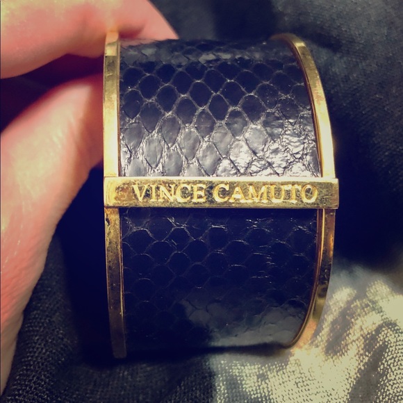 Vince Camuto Jewelry - 🔴 Final Price Vince Camuto Bangle Python/Gold
